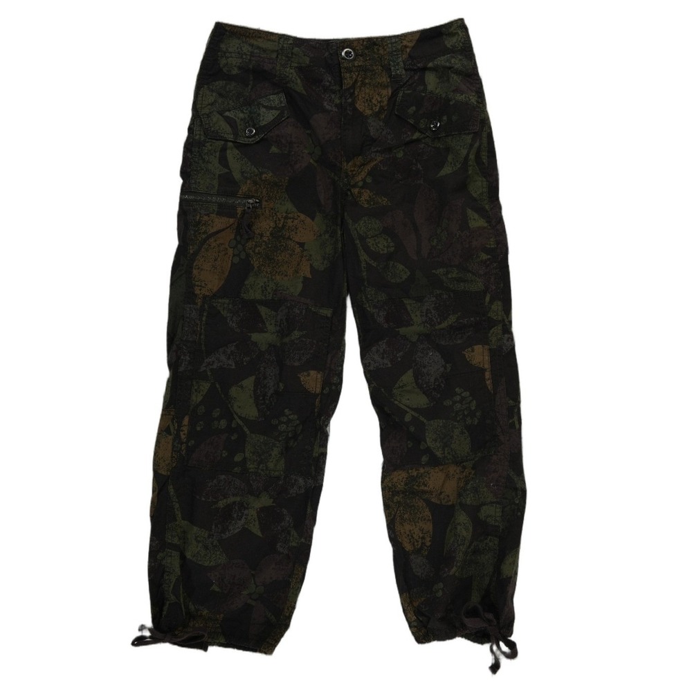 Anthropologie Cargo Capri Pants Women's Size 25 Green Leaf Camo Utility